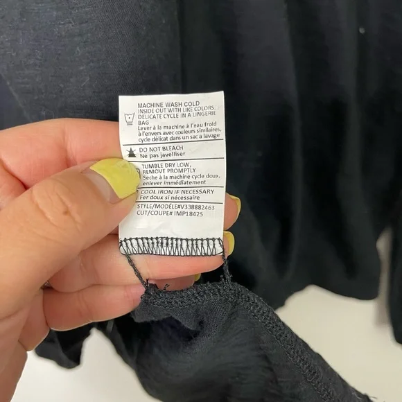 Vince Pima Cotton Essential Long Sleeve Tee V Neck in Black Sz L - Picture 6 of 10